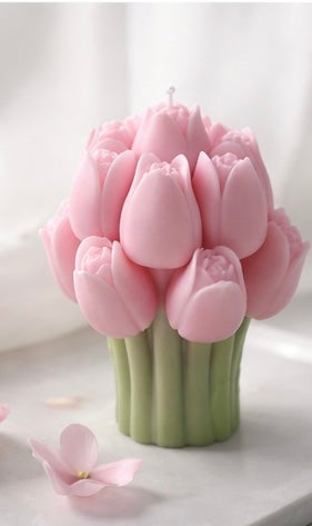 Tulip candle