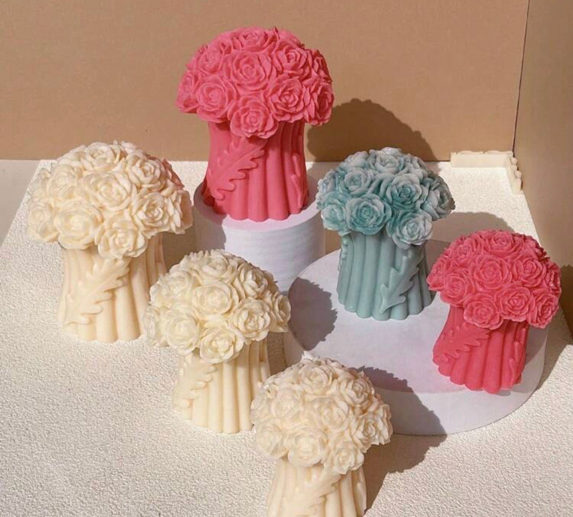 Rose boll bucket candle