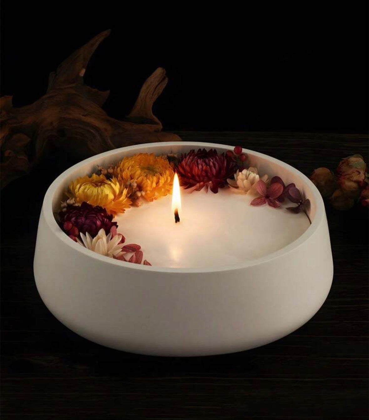 Round bowl flower candle