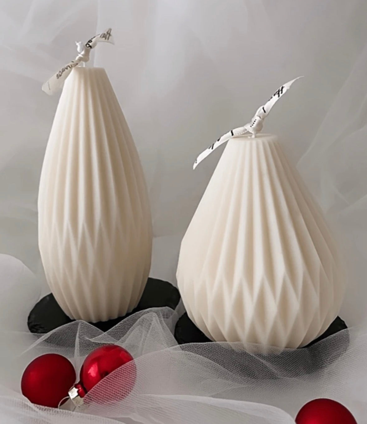 Pear shaped lines and st ripe candles