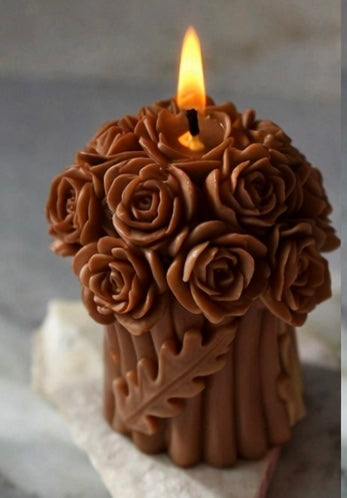 Rose boll bucket candle